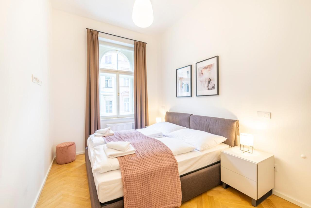 Hotel apartamentowy Petrin Tower Praga
