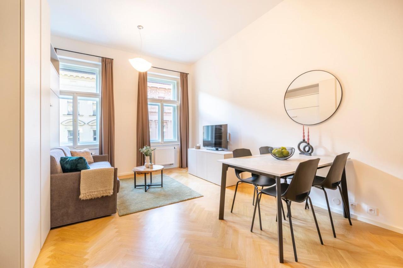Hotel apartamentowy Petrin Tower Praga